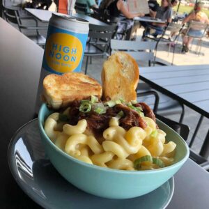 Pulled Pork Mac N Cheese from Daisy's Garage in Cedar Rapids and Marion, Iowa.
